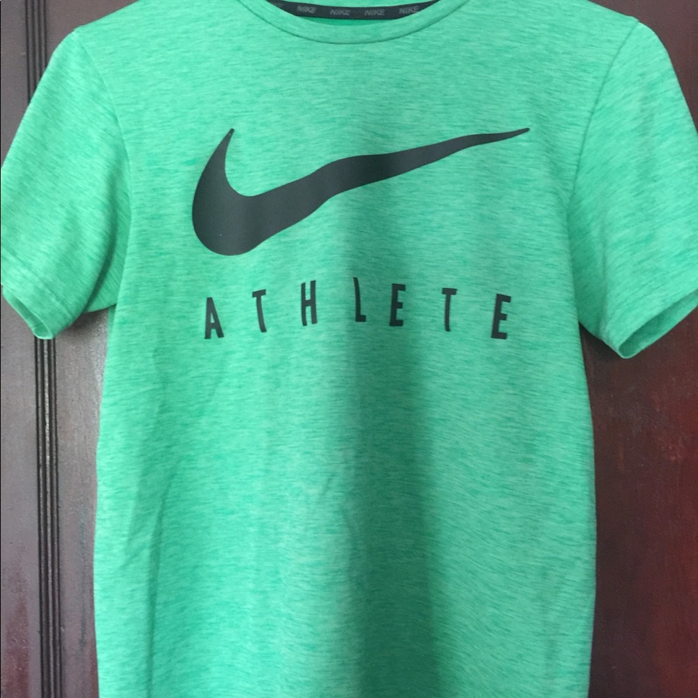 Nike Tee